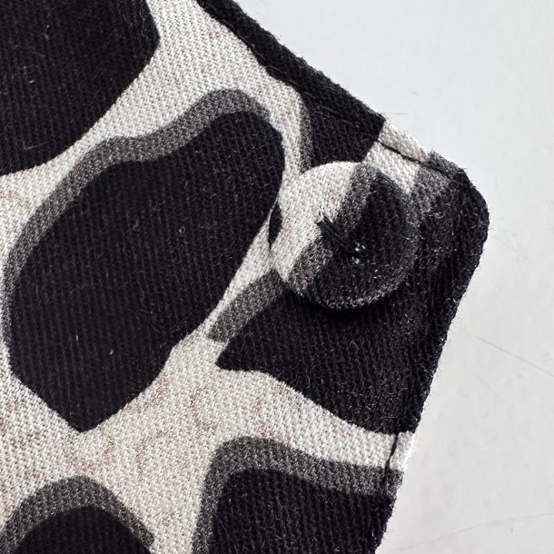 Betrukken knap 1,2 cm