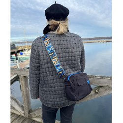 Alberte crossover DIY - Sort med coboltbl