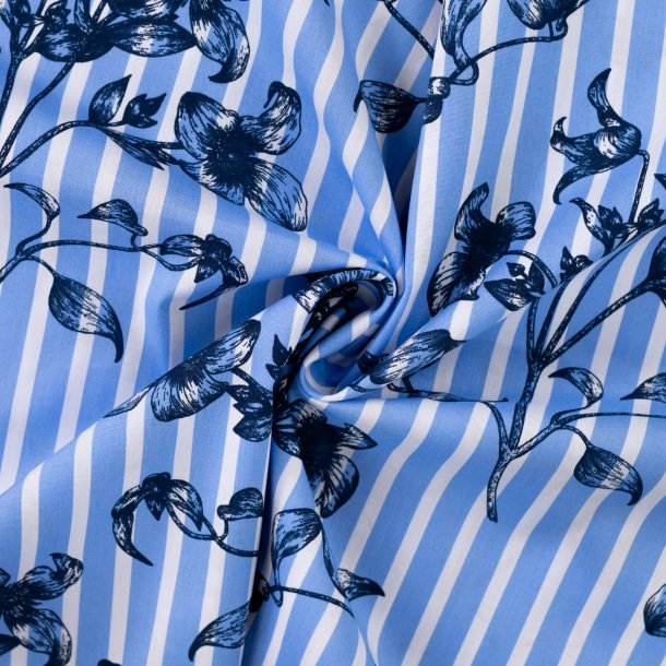 Bomuldspoplin med bl� striber og blomsterprint