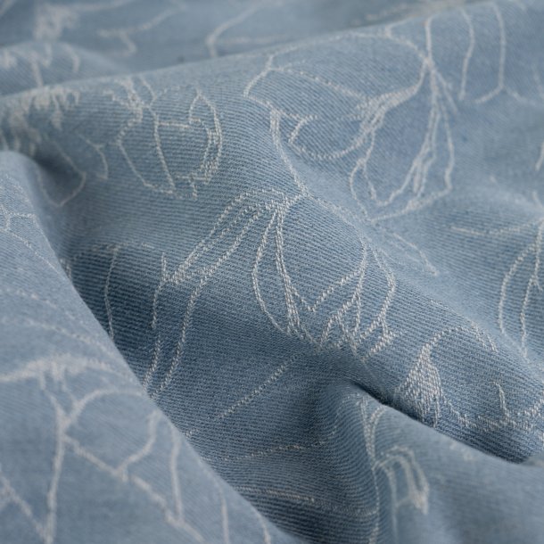 Denim med allover jacquard blomsterm�nster � lys bund