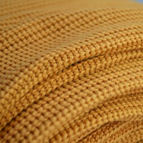 Grov bomulds strik - Okkergul