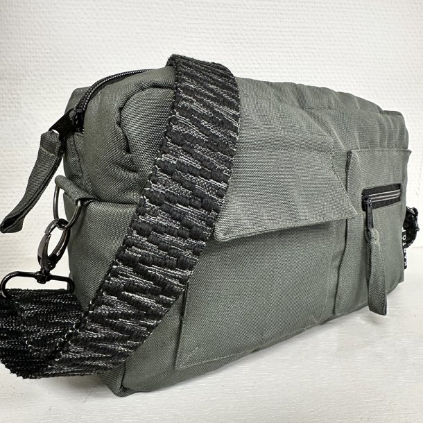 Alberte crossover snitmnster